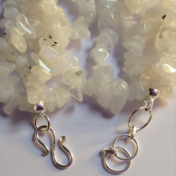 Kuisa rainbow moonstone chips multi row bracelet in sterling silver 154ctw - Picture 8 of 13